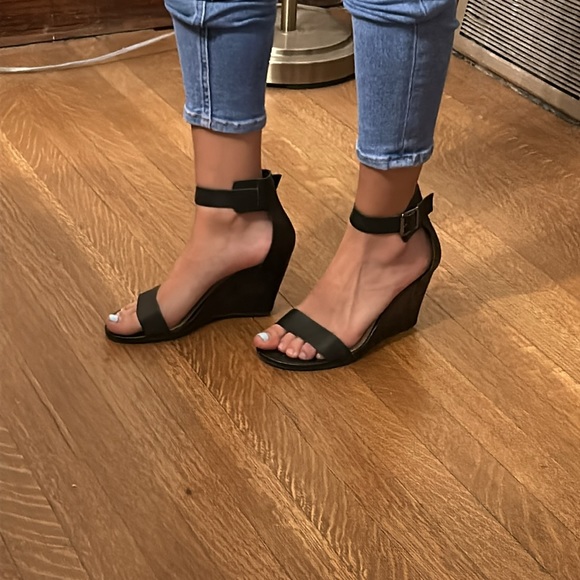 Black Wedge Heels - Picture 2 of 2